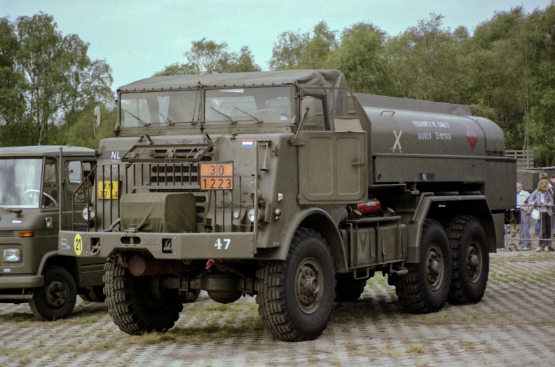 KN-77-64  